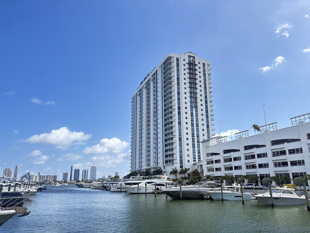 The Reserve at Marina Palms  photo 2